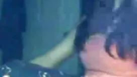Mẹ và bạn bè của phi ...